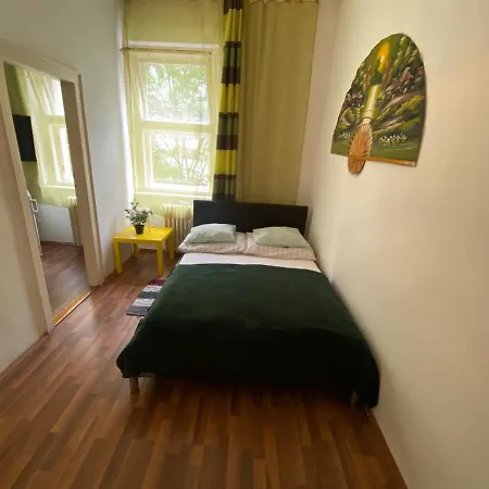 Hostel Monolit Budjet *